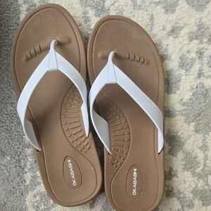 Okabashi Women's White Strap Brown Footbed Flip Flops